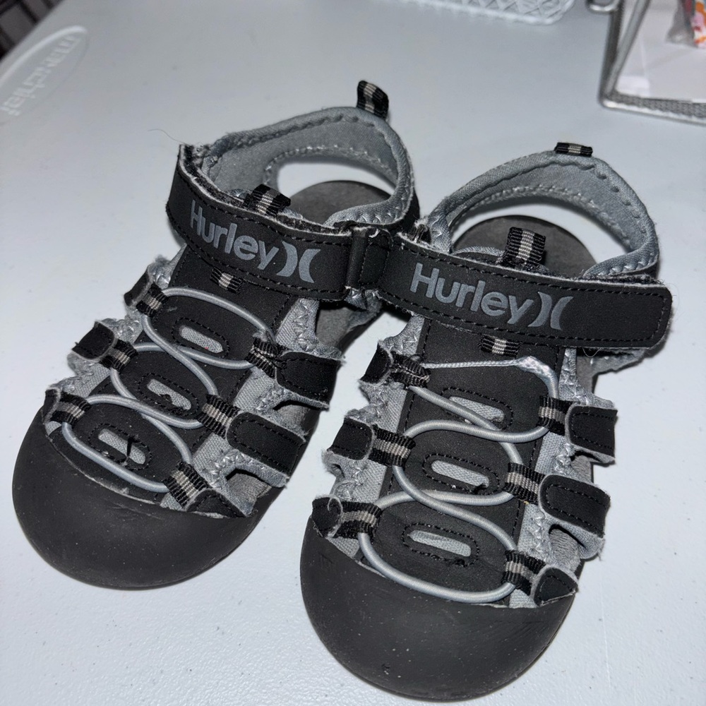 Hurley Kids Black and Gray Closed-Toe Sport Sandals